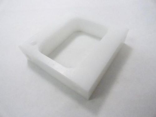 137044 New-No Box, Tipper Tie 57-0355 Bracket