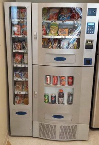 Vending machine combo soda snack for sale