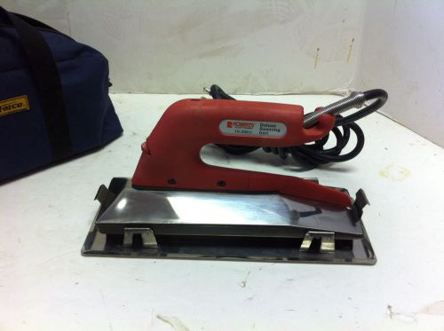 Roberts Deluxe Seaming Iron  NICE - LOOK!