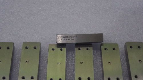 SCHNEEBERGER NDN 2-40 30 LINEAR SLIDER (1 LOT 8 PCS)