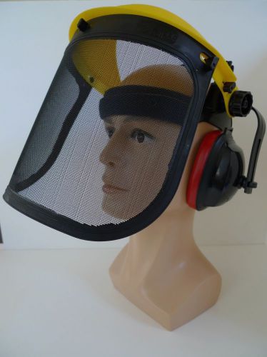 Face shield with earmuff