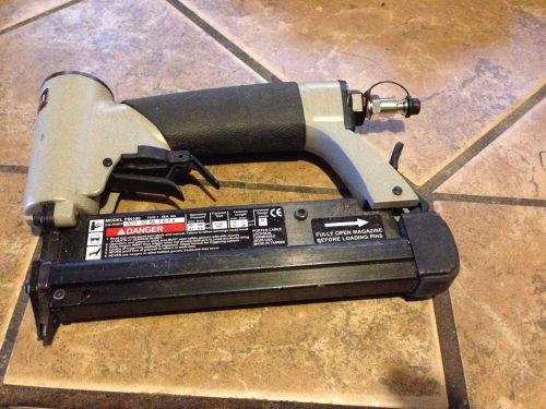 Porter Cable PIN100 Pneumatic Finish Nailer 1&#034; 23 Gauge Straight Nail Gun