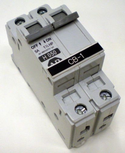 A-B ALLEN BRADLEY H-050 CAT. 1492-CB2 5A 1 1/2HP 2-POLE CIRCUIT BREAKER SWITCH