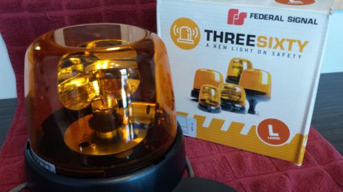 Federal Signal Halogen Warning Light L Amber Permanent Mount Beacon 4BRP1-02