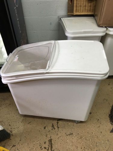 Winco 27 Gal Ingredient bins