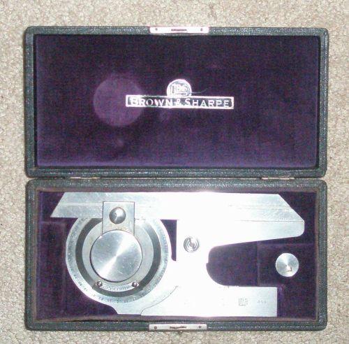 Brown &amp; Sharpe No. 496 Universal Bevel Protractor in Original Case