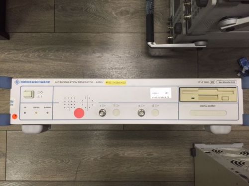 Rhode &amp; Schwarz AMIQ03 I/Q Waveform Generator