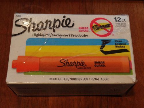 Sharpie 25006 Tank-Style Chisel Tip Highlighter Fluorescent Orange 12-Pack