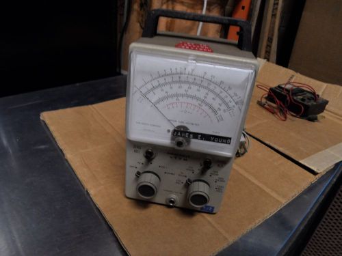 Vintage Heathkit VTVM Model IM-18 VACUUM TUBE VOLT METER