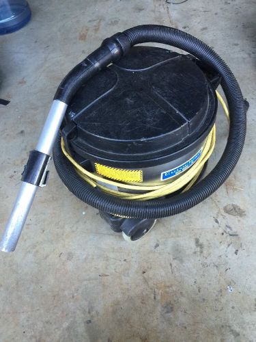 Euroclean GD930H HEPA Vacuum 4 Gallon Dry HEPA Vacuum