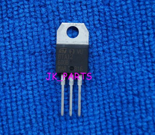 5pcs BTA12 BTA12-600B BTA12-600 12A Triac 600V TO-220 ST