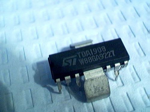 2  new  ST   TDA1908  ,  8 watt audio amp  power IC