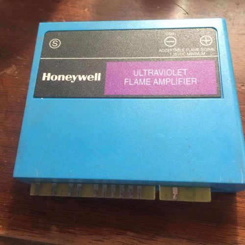 Honeywell r7849a 1023 ultraviolet flame amplifier for sale
