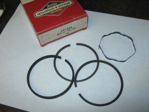 Genuine Briggs &amp; Stratton Gas Engine Piston Ring Set 391654