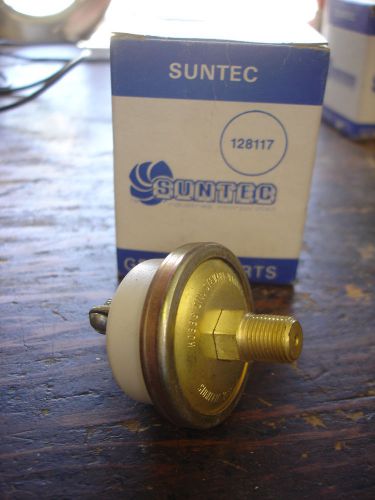 NIB SUNTEC 128117 STEWART WARMER OIL PRESSURE SWITCH GENUINE PART