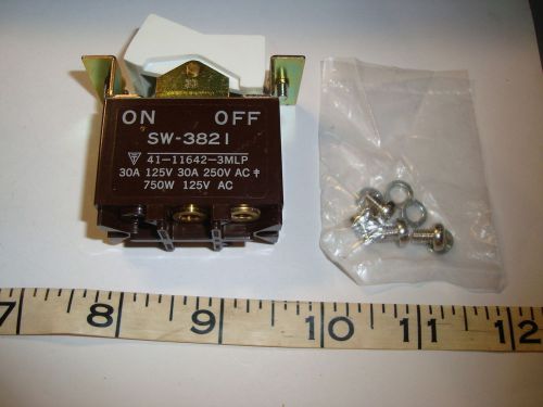 NKK SW-3821 Rocker Switch 41-11642-3mlp 30a 125v 30a 250vac 750w 125vac