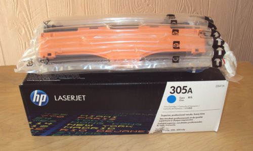 New! CE411A Genuine Cyan Toner Cartridge HP 305A - Sealed Bag in Opened Box