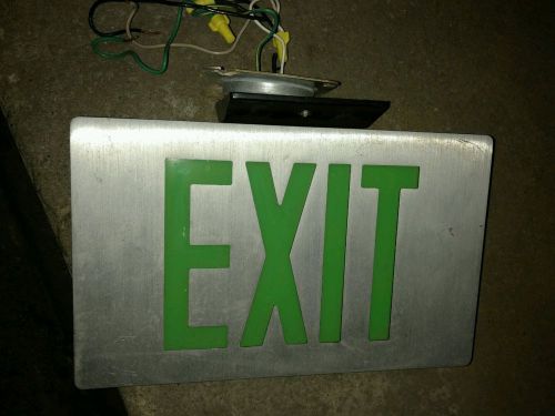 EVENLITE INC SERIES SELF LUMINOUS EXIT SIGN LIGHT