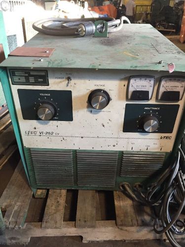 L-TEC VI-252 CV WELDER 300 AMP With Miller Spoolmatic 3 Gun