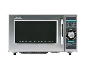 Sharp Medium-Duty Commercial Microwave Oven With 1000 Watts (R21LCFS)