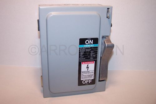 SIEMENS SN321  I-T-E Heavy Duty Enclosed Switch  30 AMP 2 Pole 240 VAC • New