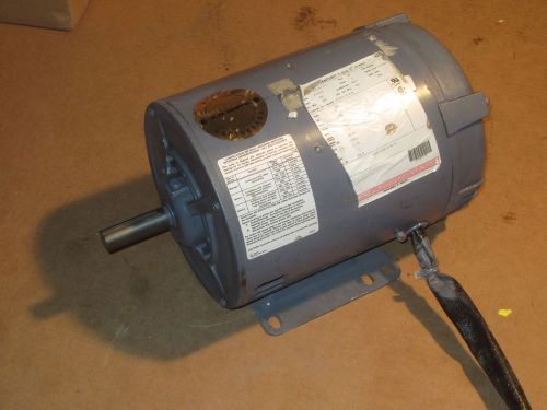 Century 5 HP 460V, 3 PH, E-Plus 3, 7/8&#034; Keyed Shaft, 3520 RPM, E182TZ Frame