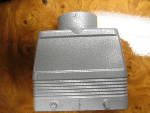 Mencom Connector Hood CAVT - 16.6