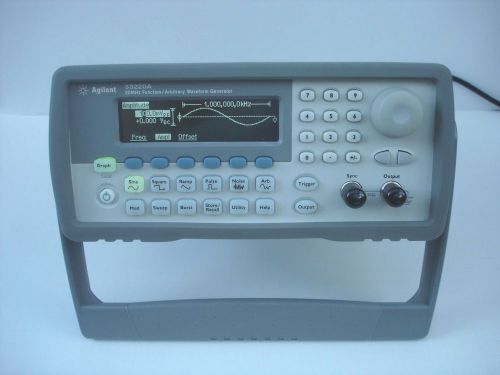 Agilent 33220A 20 MHz Function/Arbitrary Waveform Generator MINT!