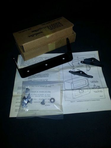 Federal Signal Corporation TR70X Truinnion Control Center Mounting Bracket NOS