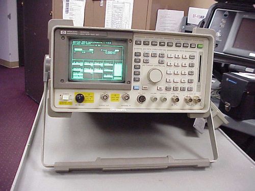 HP 8921A RADIO SERVICE MONITOR 300KHZ-999MHZ FREQ RANGE-DUPLEX-TRACKING GEN