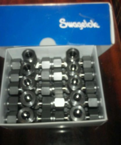 10 1/2 swagelok tee&#039;s  new still in box