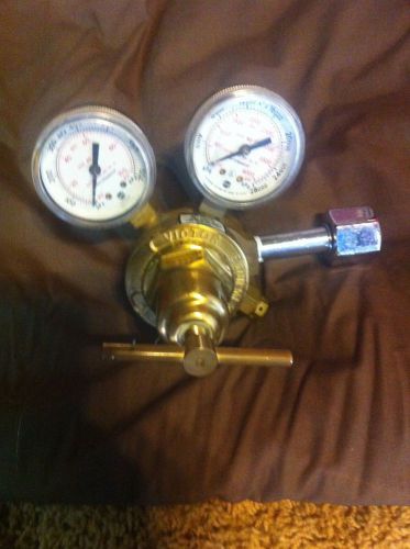 Victor VTS250C Oxygen Regulator