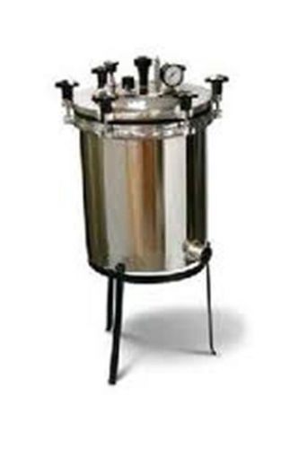 AUTOCLAVE  LABORATORY  (Portable)