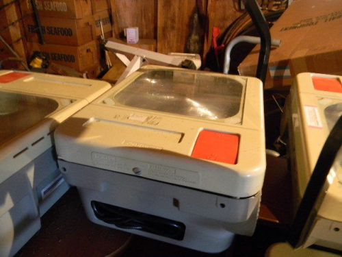 ELMO HP L3550 OVERHEAD PROJECTOR