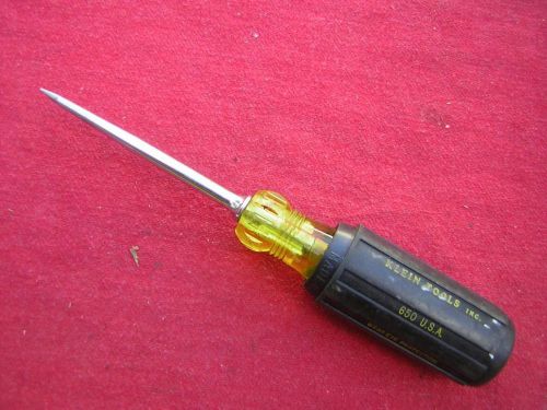 Klein Tools 650 4 IN Cushion Grip Scratch Awl