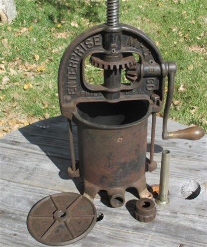 Enterprise 4 Quart Lard Press Sausage Stuffer Fruit Apple Cider Old Farm Tool e