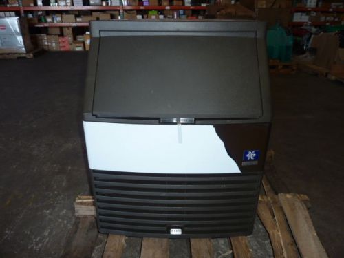 Manitowoc qy0215w-261 half dice water cooled ice machine for sale