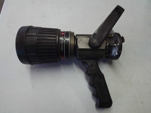 Akron Style 5116 Akromatic Mid-Range Nozzle W/ Pistol Grip 1 1/2 Storz 1/4 Turn
