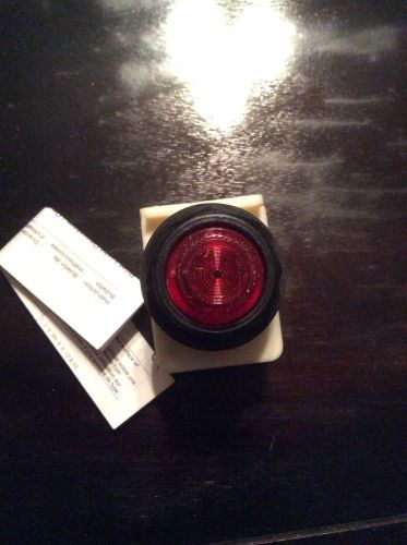 Square D 9001Skp8Lrr31 Standard Pilot Light Harmony Red Plastic Fresnel