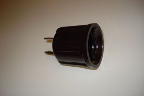 (1033.) Receptacle Socket Adapter