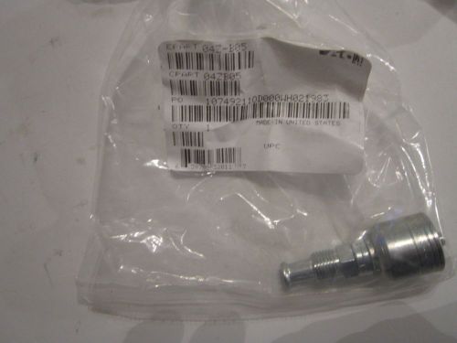 EATON HOSE FITTING 04Z-B05