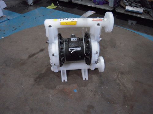 Graco Husky 1040 1&#034; Air Operated POLYPROPYLENE Diaphragm Pump