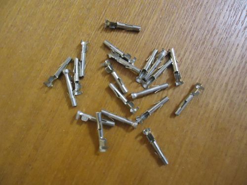 Receptacle Housings 350550-1PIN TERMINAL CRIMP FEMALE Lot x 20