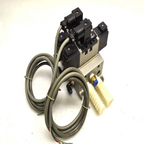 SMC VS7-6-FG-S-1N &amp; VS7-6-FG-D-1N 100VAC 4/5 Port Solenoid Valves w/Manifold