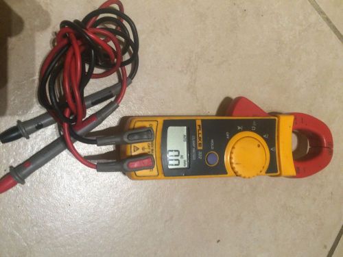 Fluke 322 Clamp Meter