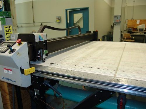 Gerber DCS 2500 cutting system