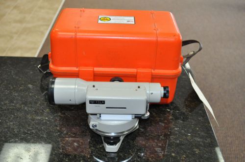 Sokkia Sokkisha TTL6 Precision Tilting Level - Very Good Condition with Case