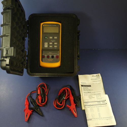 Fluke 712 rtd calibrator, new condition, with deluxe case and accessories! for sale