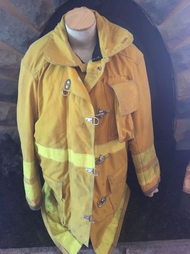 12-96 Globe USA Firefighter Turnout Coat Sz 44