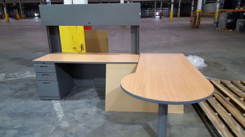 Knoll L Shaped Desk with Overhead Storage (Des007)